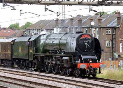 Purchase photo of 46233 DUCHESS OF SUTHERLAND at London - South Kenton